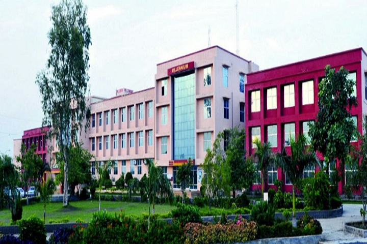 https://cache.careers360.mobi/media/colleges/social-media/media-gallery/3748/2020/8/24/Campus View of Millennium Institute of Technology and Science Bhopal_Campus-View.jpg